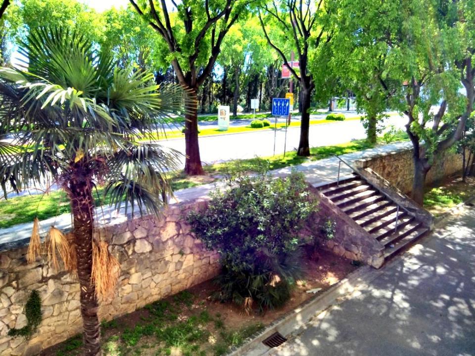 Apartment Suzana 2Br Split With Balcony Exterior photo